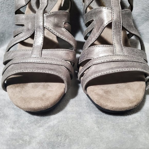 Easy Street Amaze Gladiator Heeled Sandals Pewter Metallic Silver Size 9… - Picture 3 of 11